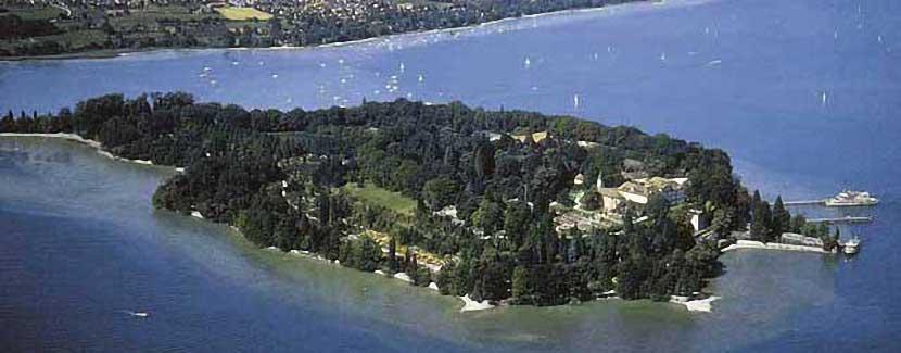 Foto: Mainau GmbH – Blick auf die Blumeninsel Mainau im Überlinger See Foto: Mainau GmbH – Blick auf die Blumeninsel Mainau im Überlinger See