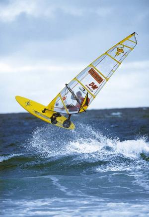 Foto: Tourist Information Friedrichshafen - Surfer Foto: Tourist Information Friedrichshafen - Surfer